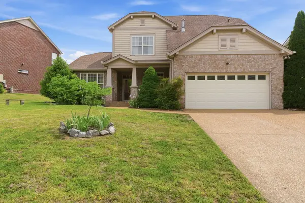 3018 Cairns Dr W, Mount Juliet, TN 37122