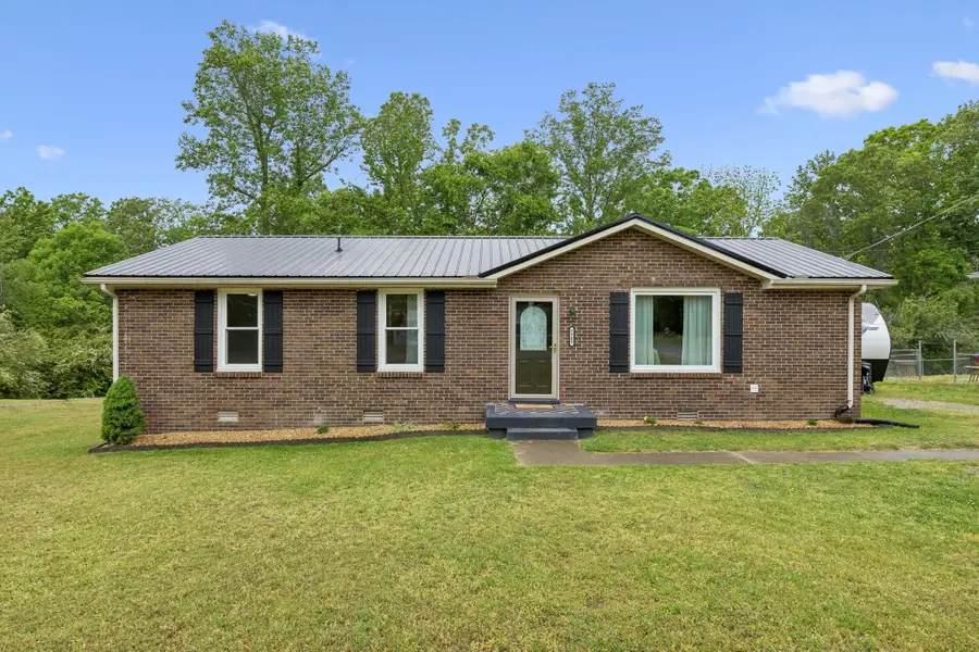 3908 Cedar St, Centerville, TN 37033 - #2