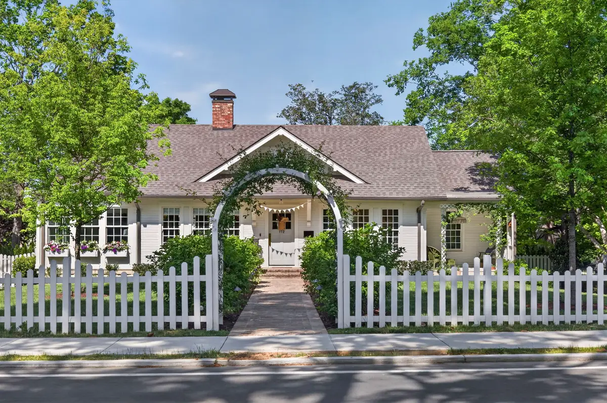 112 Lewisburg Ave, Franklin, TN 37064 - #1