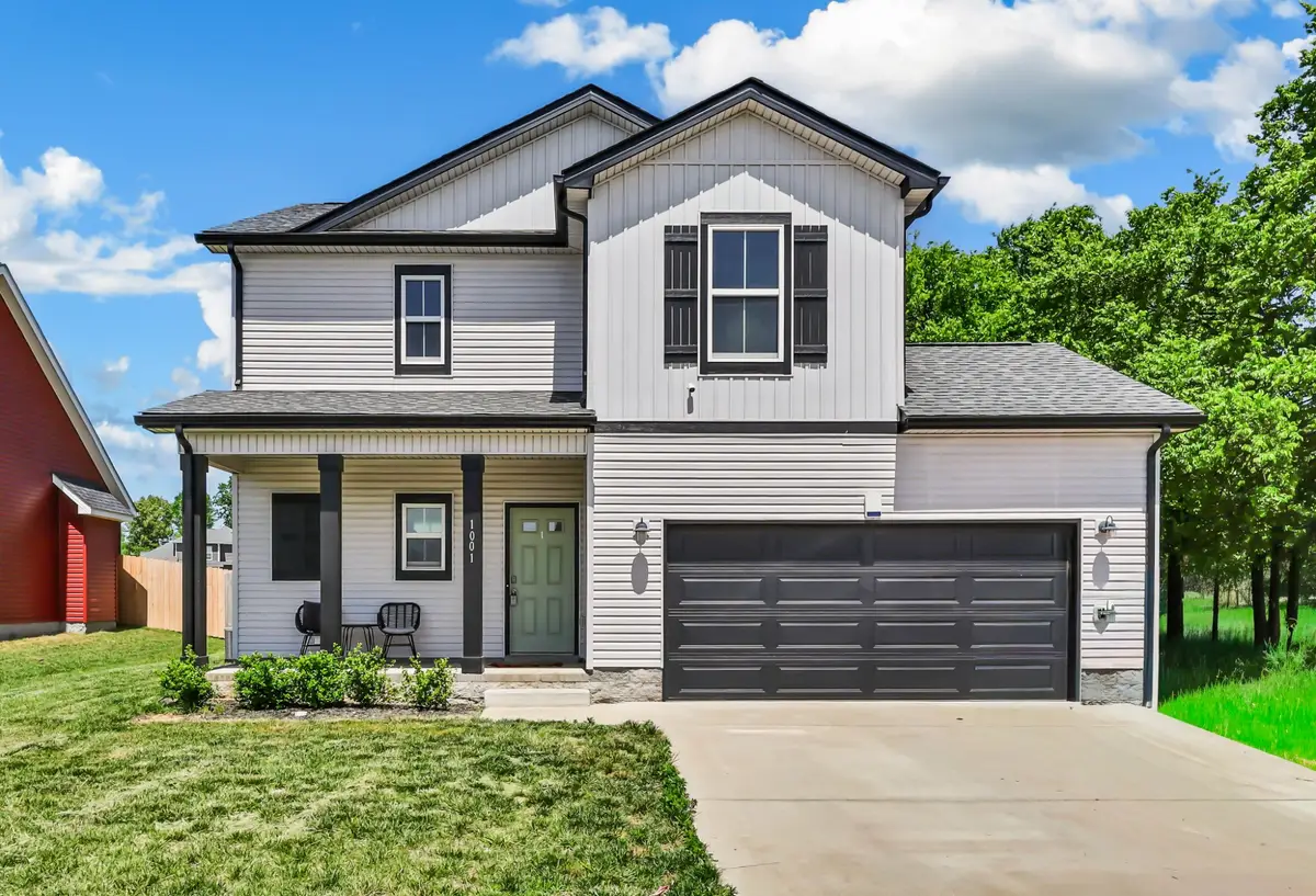1001 Cherry Acres Dr, Clarksville, TN 37042 - #1