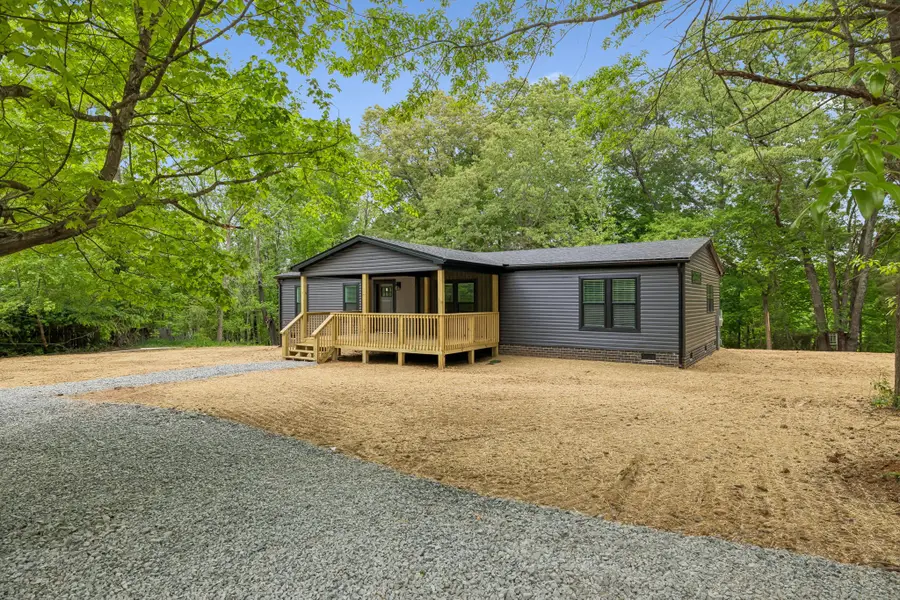 272 Portland Lake Rd, Portland, TN 37148 - #2