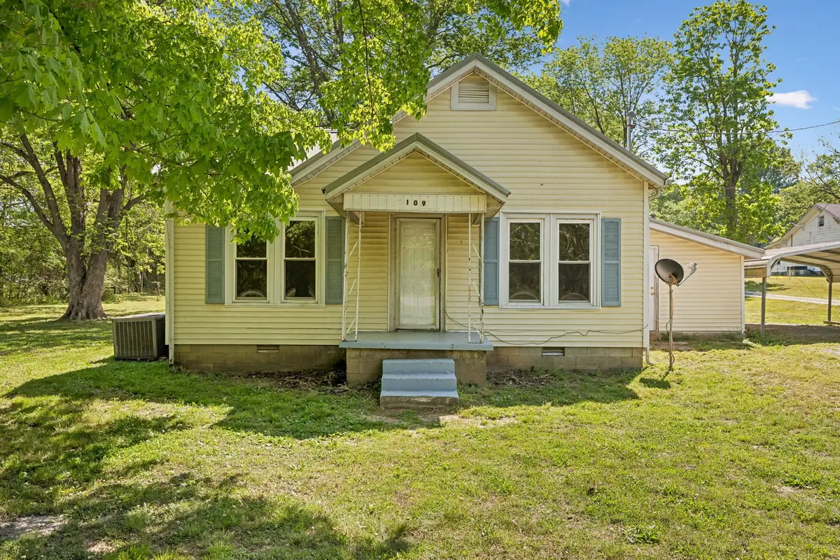 109 Ostella Rd, Cornersville, TN 37047 - #1