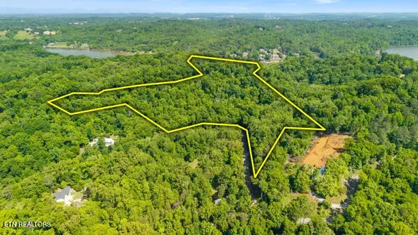 2050 Jones Bend Rd, Louisville, TN 37777 - #2