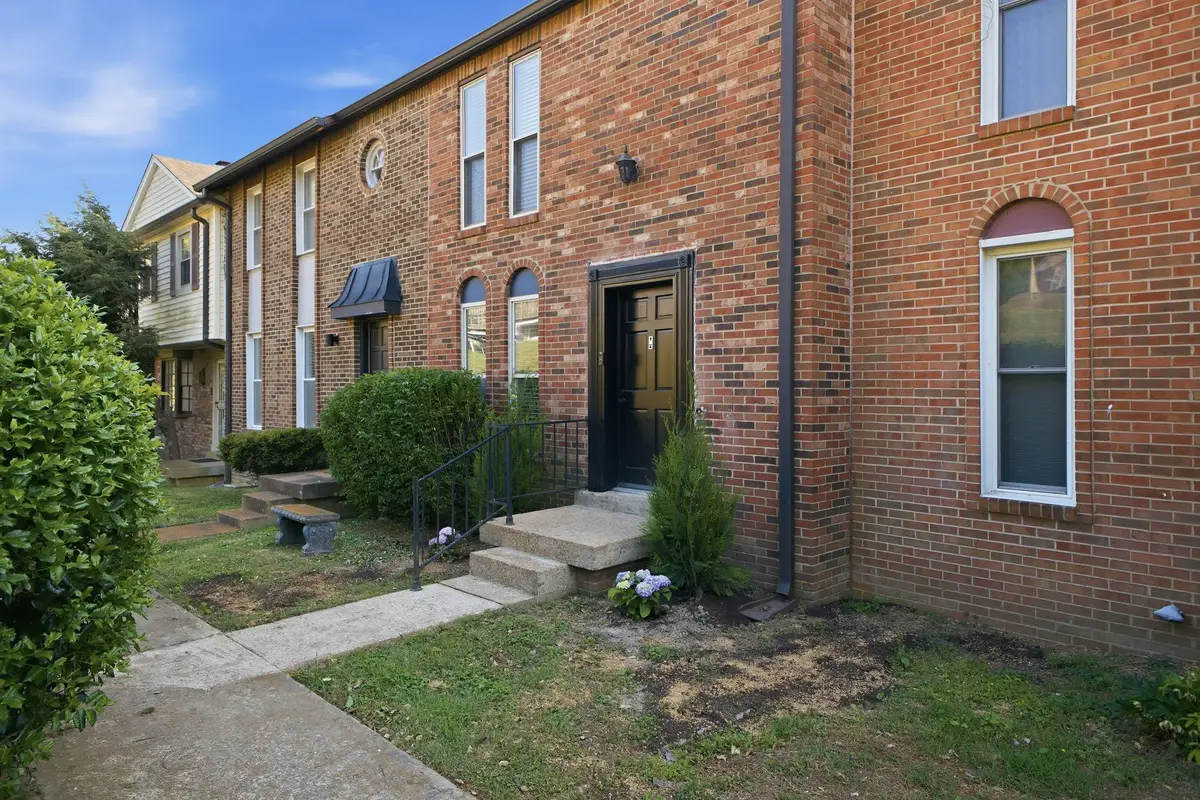408 Huntington Ridge Dr, Nashville, TN 37211 - #1