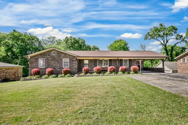 326 Donna Dr, Hopkinsville, KY 42240