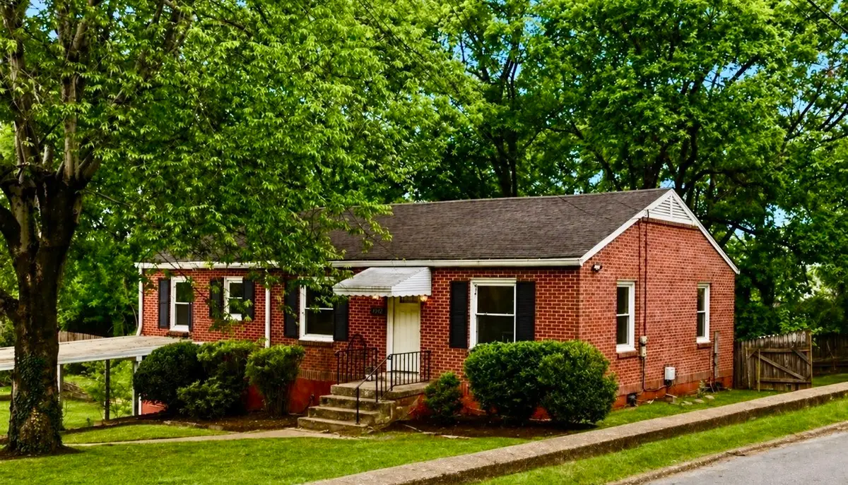 1012 Oakdale Dr, Columbia, TN 38401 - #1