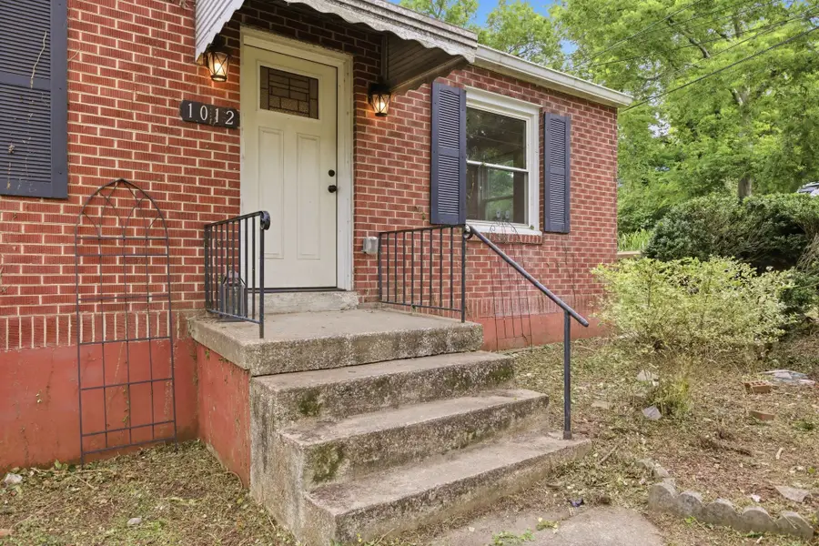 1012 Oakdale Dr, Columbia, TN 38401 - #3