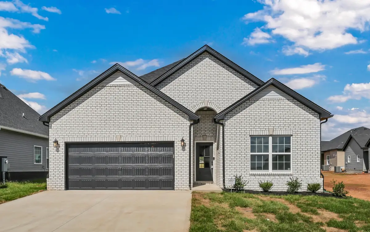 396 Kildeer Dr, Clarksville, TN 37040 - #1