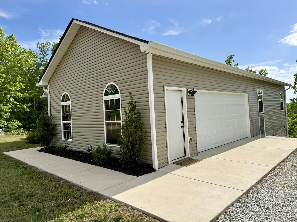 131 Gatlyn Ln, Hohenwald, TN 38462 - #1