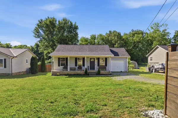 1809 Colt Dr, Clarksville, TN 37042