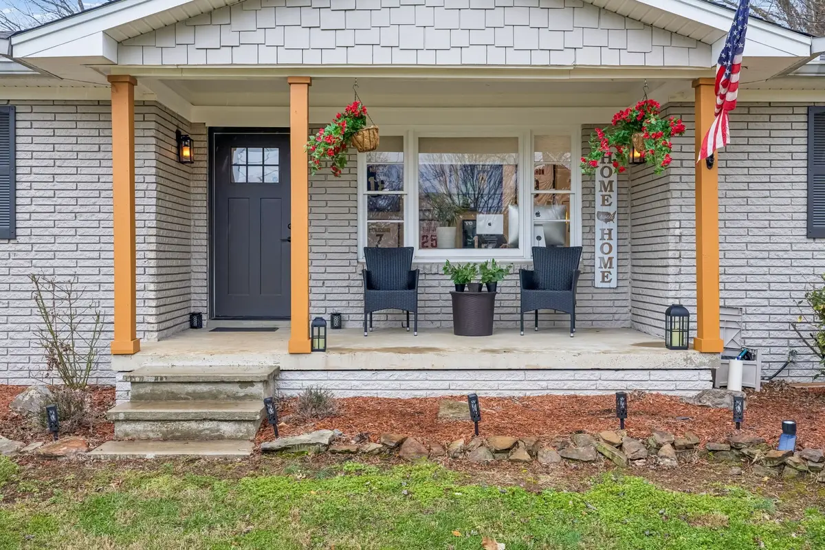 5935 S New Hope Rd, Hermitage, TN 37076 - #1