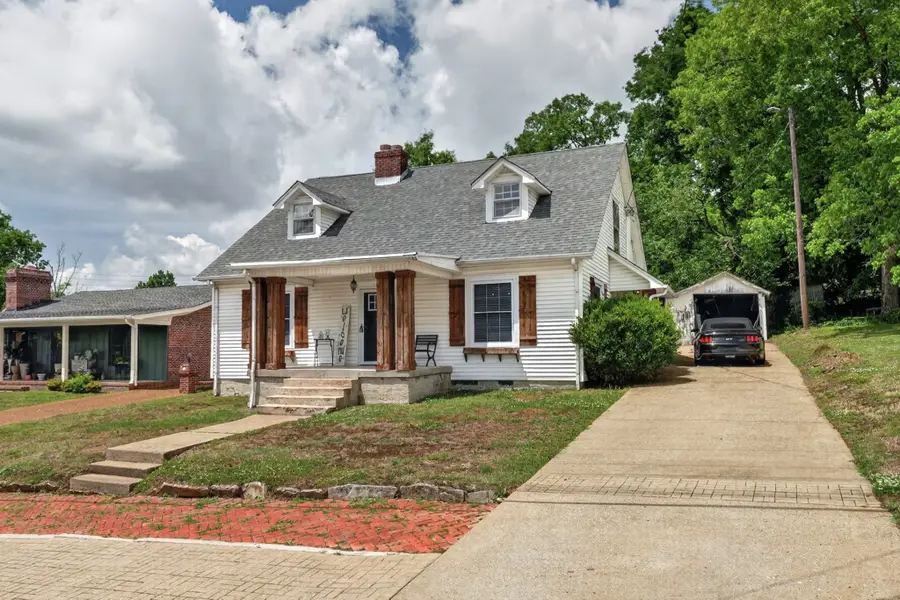 218 N 3rd St, Pulaski, TN 38478 - #2