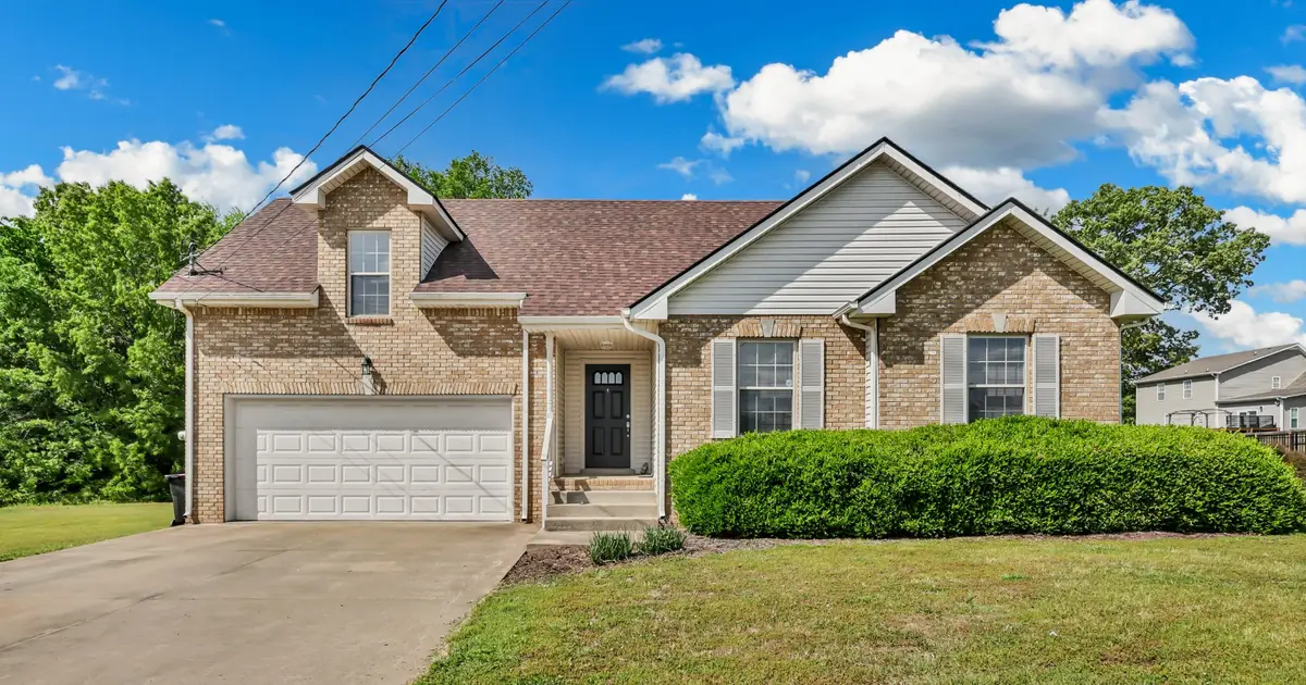 3393 Endsworth Dr, Clarksville, TN 37042 - #1