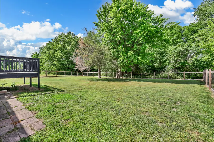 3393 Endsworth Dr, Clarksville, TN 37042 - #3