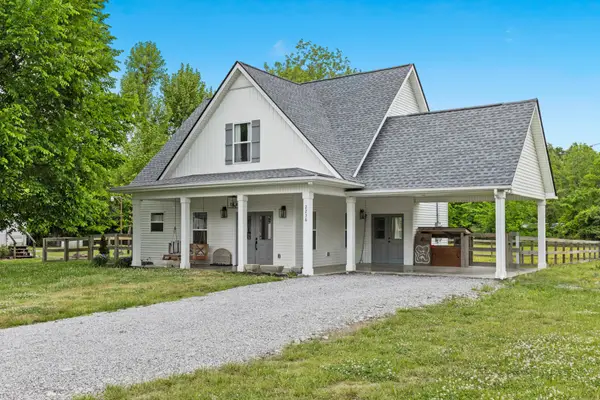 2236 Old Washington Rd, Cedar Hill, TN 37032