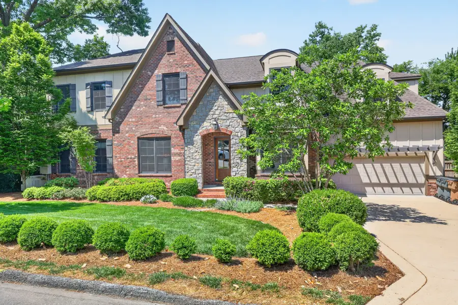 2303 20th Ave S, Nashville, TN 37212 - #2