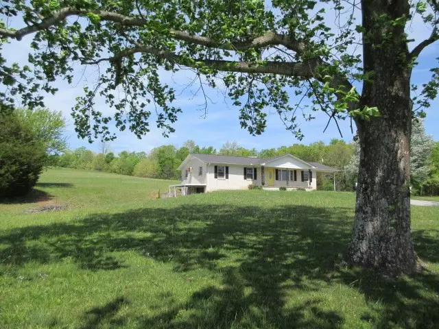 11694 Hurricane Creek Rd, Mc Ewen, TN 37101 - #1