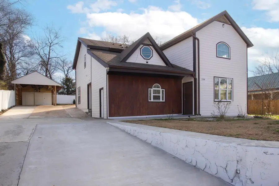 239 E Bledsoe St, Gallatin, TN 37066 - #3