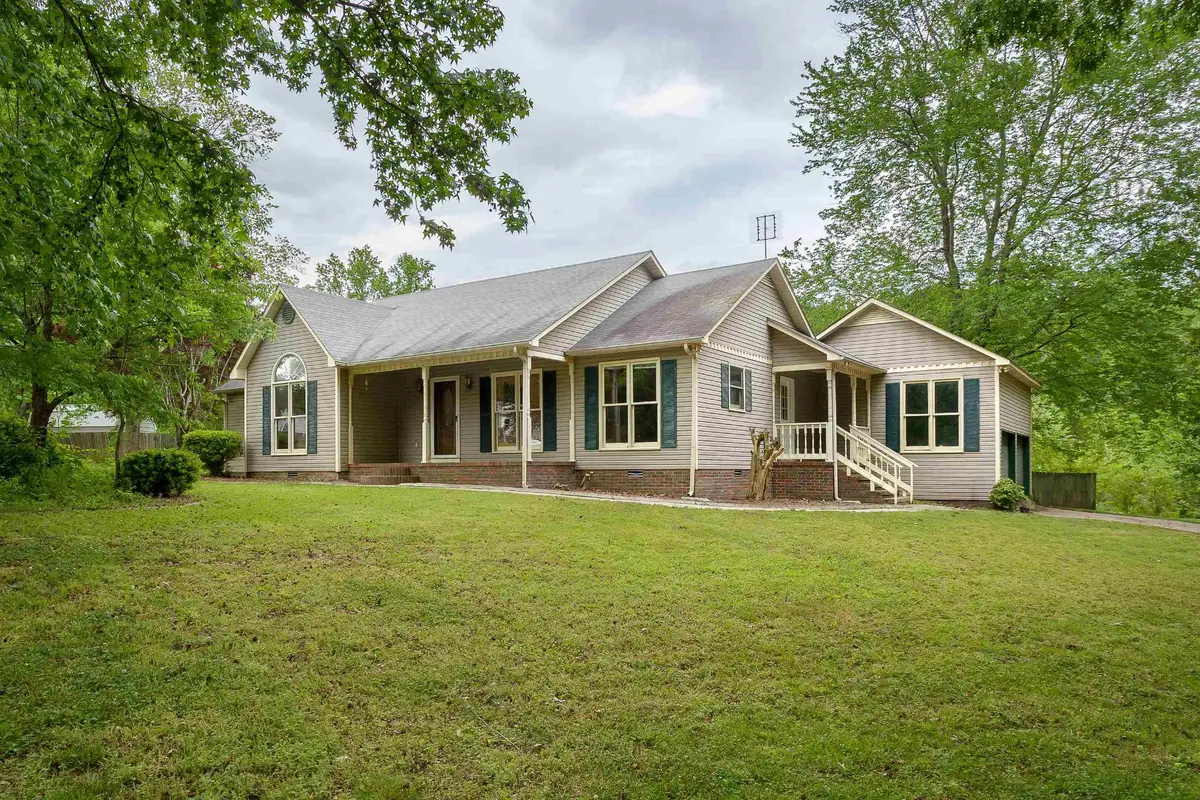 9206 Barker Rd, Athens, AL 35614 - #1