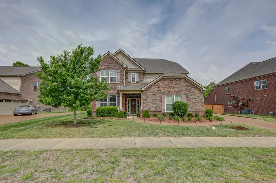 9786 Glenmore Ln, Brentwood, TN 37027 - #2