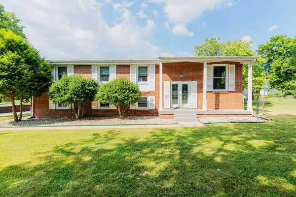 6534 Marauder Dr, Nashville, TN 37209