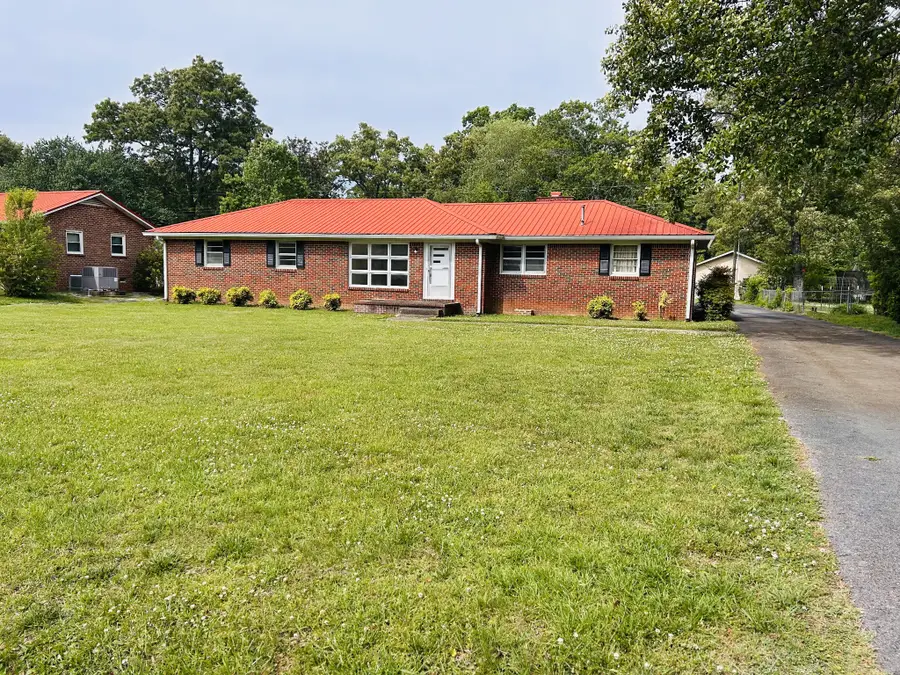 313 Crestwood Dr, Tullahoma, TN 37388 - #3