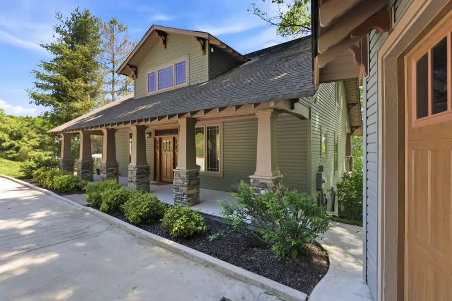 55 Narrows Cir, Winchester, TN 37398 - #2