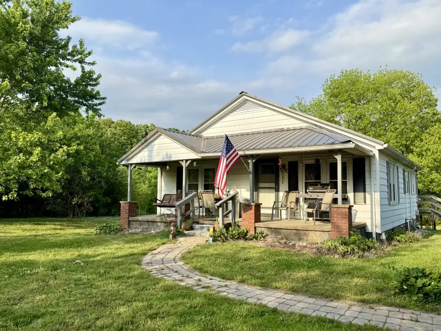 1408 Point Mason Rd, Big Sandy, TN 38221 - #2