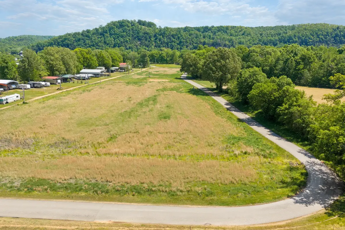 0 Pevahouse Camp Ln, Decaturville, TN 38329 - #1