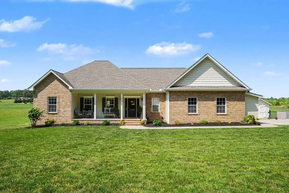 948 Goslin Branch Rd, Burns, TN 37029 - #1
