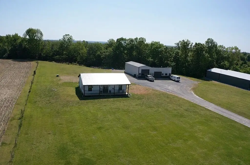 144 Whitlock Paris Rd, Paris, TN 38242 - #1