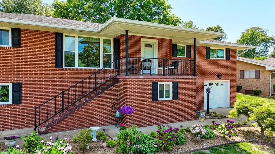 4022 Belvoir Pines Drive, Chattanooga, TN 37412 - #3