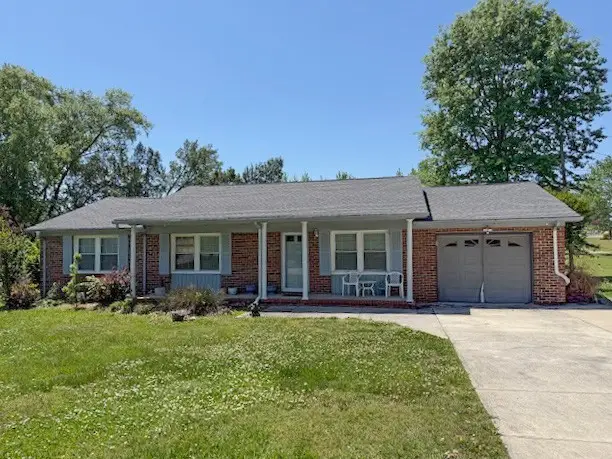 105 Vickers Dr, McMinnville, TN 37110 - #1
