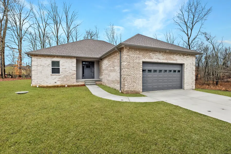 2219 Ovoca Rd, Tullahoma, TN 37388 - #2