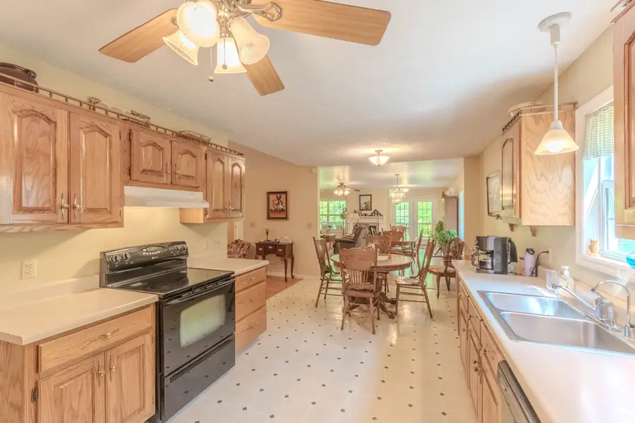 163 Shady Ln, Hohenwald, TN 38462 - #3