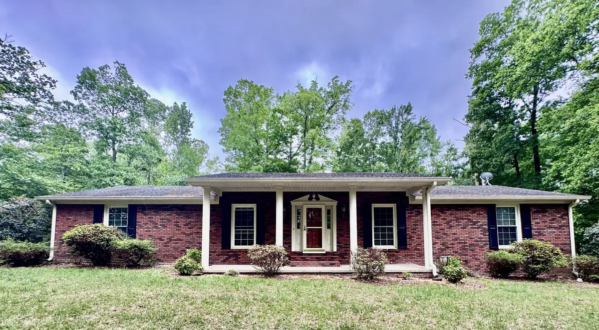 3005 Highway 52 W, Lafayette, TN 37083 - #1