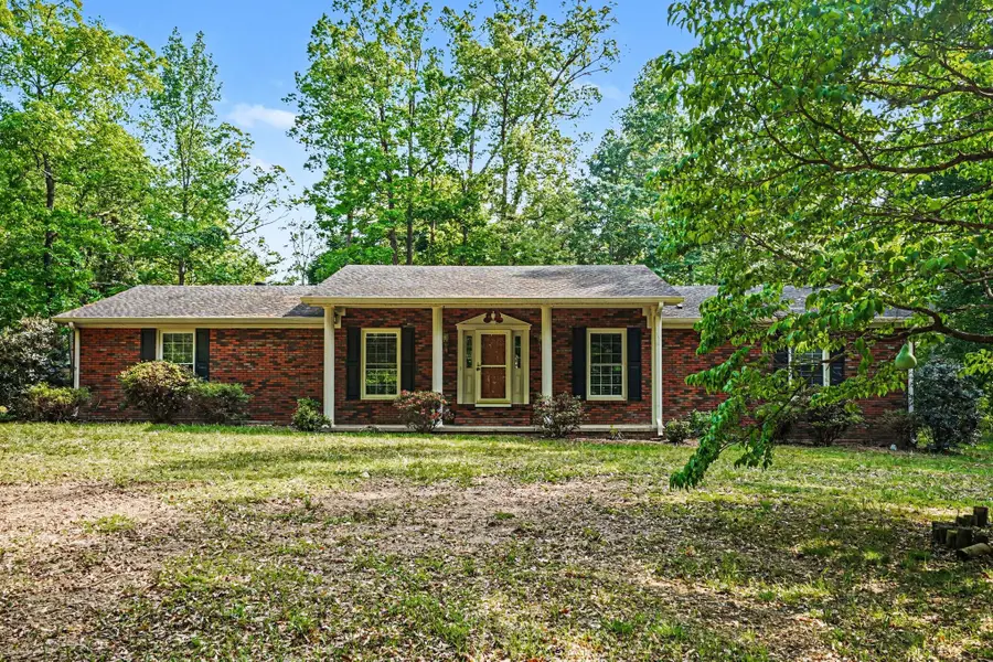 3005 Highway 52 W, Lafayette, TN 37083 - #2