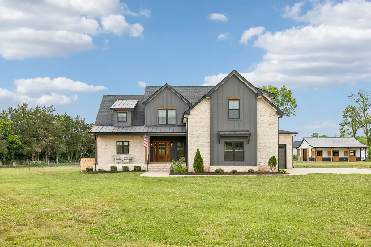 324 Crescent Rd, Murfreesboro, TN 37128 - #1