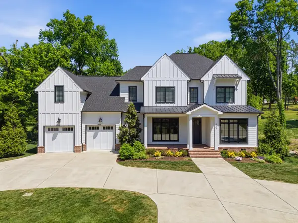 864 Battery Ln, Nashville, TN 37220