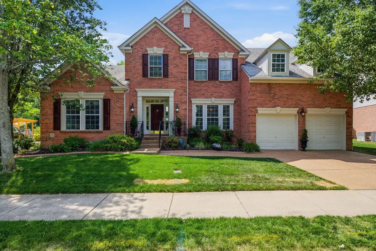 207 Tyne Dr, Franklin, TN 37064 - #1
