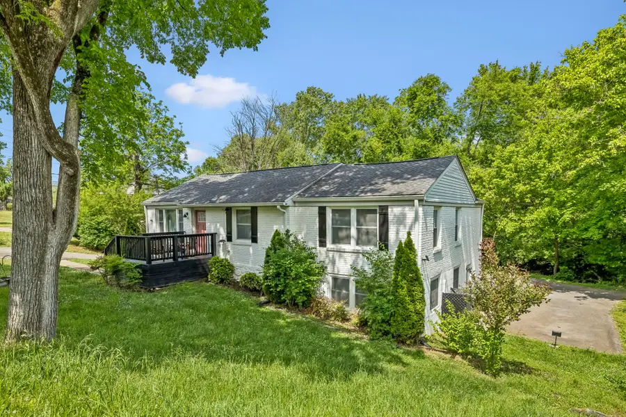 300 Finley Dr, Nashville, TN 37217 - #3
