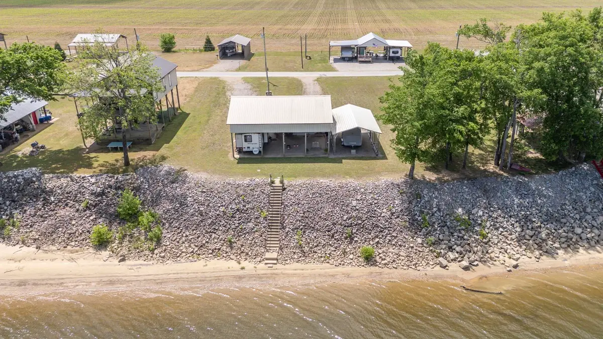 272 Jaycee Ln, Adamsville, TN 38310 - #1