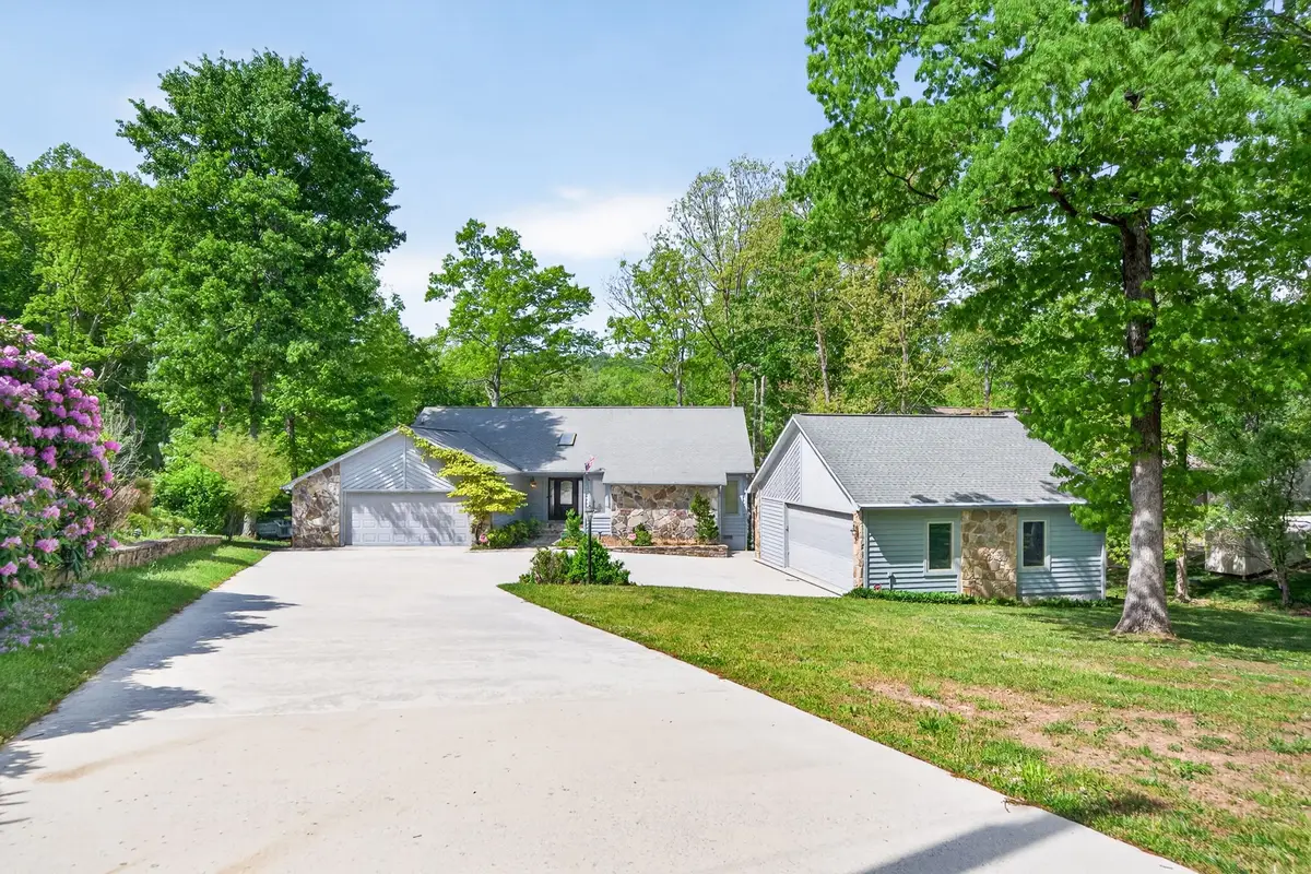 167 Markham Ln, Crossville, TN 38558 - #1