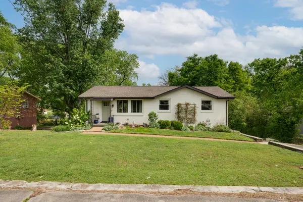 216 Bonnabrook Dr, Hermitage, TN 37076