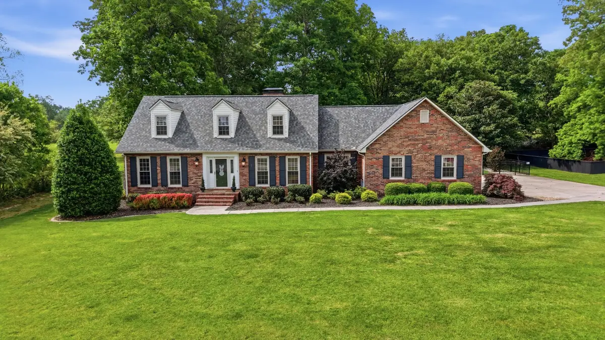 1729 Country Club Dr, Tullahoma, TN 37388 - #1