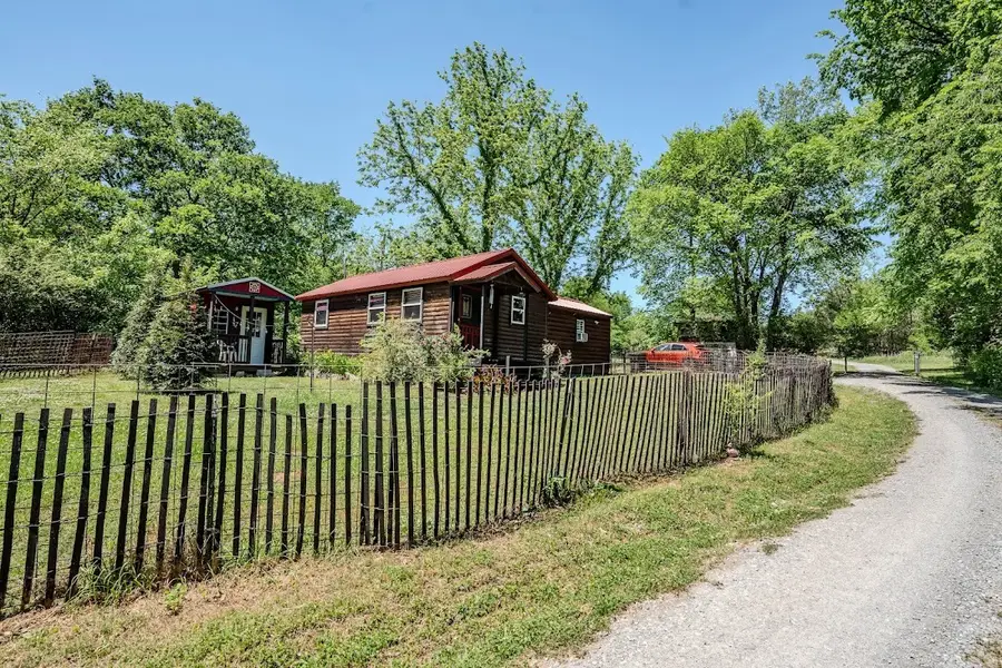 987 Old Elkton Pike, Fayetteville, TN 37334 - #3