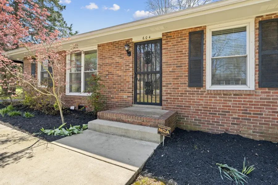 604 Highland View Ct, Hermitage, TN 37076 - #3