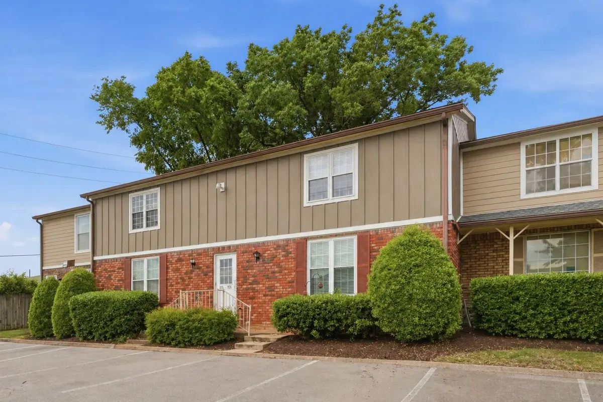 925 Coarsey Dr, Nashville, TN 37217 - #1