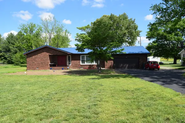 9250 Cadiz Rd, Hopkinsville, KY 42240