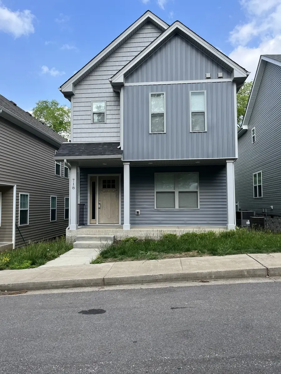 718 Perkins Ave, Clarksville, TN 37040 - #2